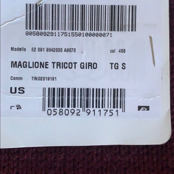 SOLD Moncler Logo Burgundy Sweater - Picture 6 of 12